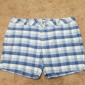 Dockers size 14p womans shorts